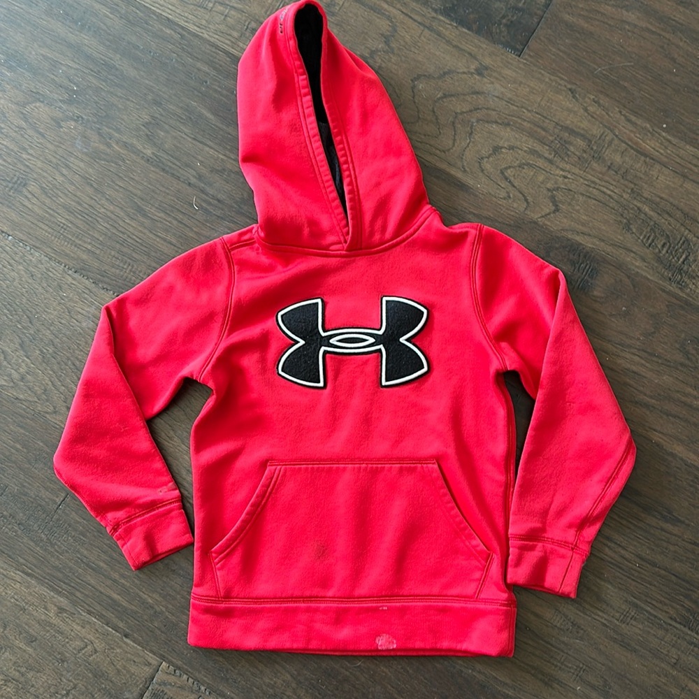 Boys under Armour hoodie